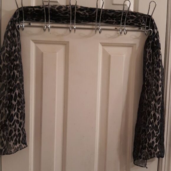 Animal  Print Scarf - Picture 1 of 2